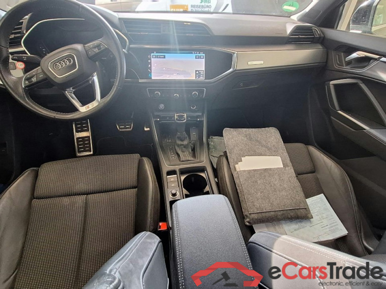 AUDI Q3 35 TDI S tronic S line 5d 110kW #3