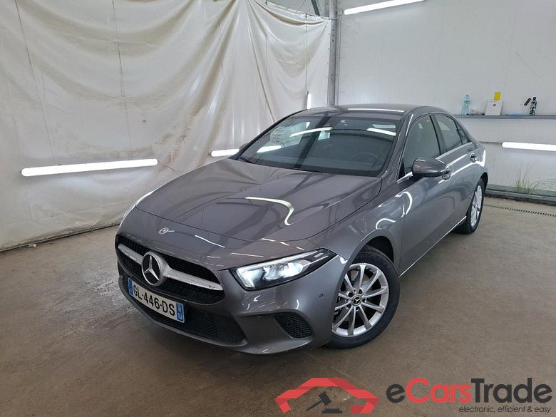 MERCEDES-BENZ Classe A Berline / 2018 / 4P / Berline A 250 e Business Line 8G-DCT #1