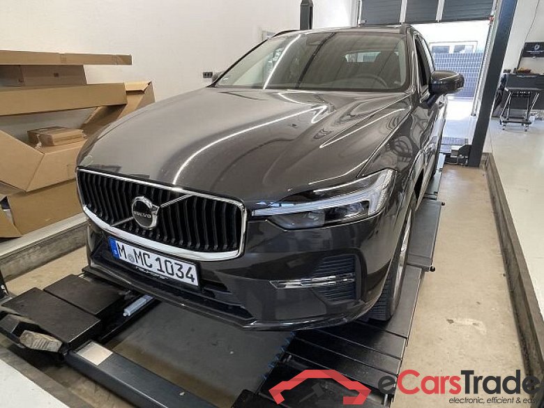 Volvo XC60 (03.2017->) DE - SUV5 B4 (Diesel) 2WD EU6d, Core Mild-Hybrid, (Facelift) 2022 - 2023 #1