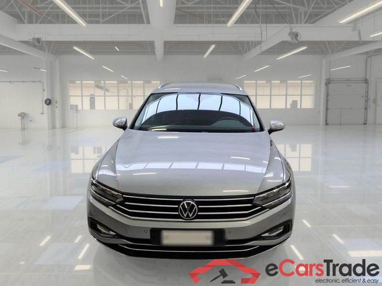 VOLKSWAGEN PASSAT / 2019 / 5P / STATION WAGON VAR. 2.0TDI SCR 140KW 4MOT EXECUTIVE DSG #6