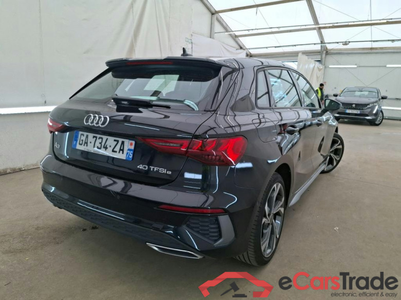 AUDI A3 Sportback / 2020 / 5P / Berline 40 TFSI e 204 S Tronic S Line #3