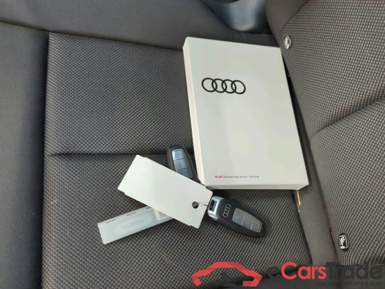AUDI Q4 e-tron 125 kW #5