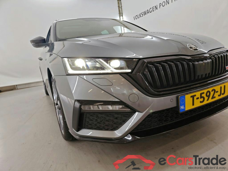 SKODA Octavia Combi 110 kW #4