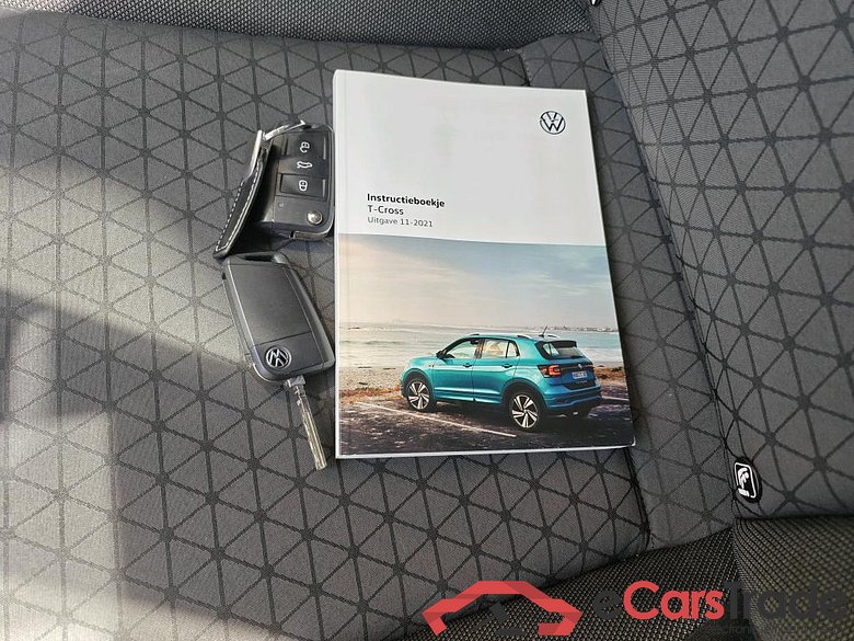 VOLKSWAGEN T-Cross 70 kW #6