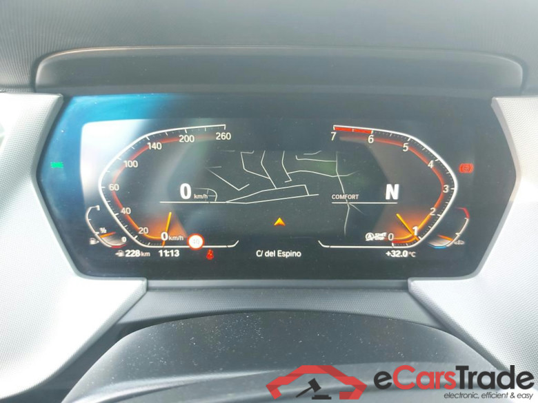 BMW Serie 1 / 2019 / 5P / berlina con portón 118i #4