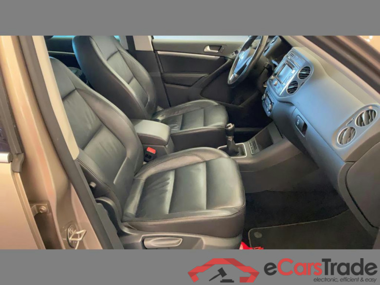 VOLKSWAGEN Tiguan 1.4 TSI Sport & Style BMT #6