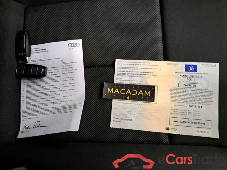 AUDI - AUD A3 BERLINE 30 TFSi 110PK S line * PETROL * #4