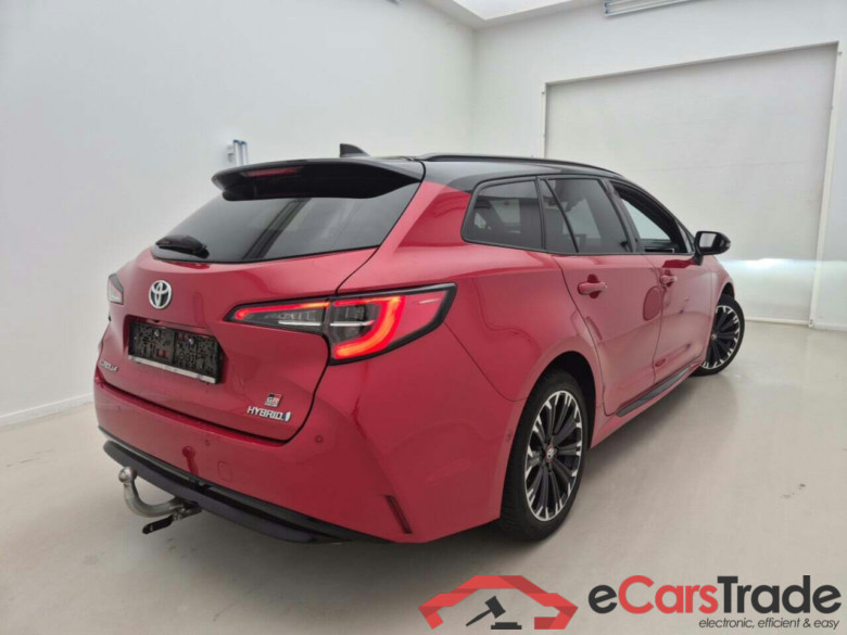 TOYOTA COROLLA 1.8 HYBRID SPORT #2