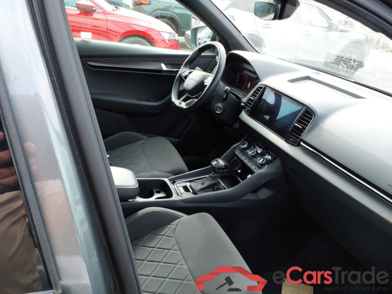 SKODA Karoq 2.0 TDI 110kW 150cv DSG AutomÃ¡tico Sportline #3
