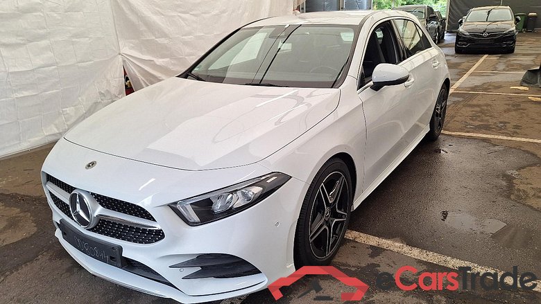 MERCEDES-BENZ A-Klasse A 180 d 7G-DCT AMG Line 5d 85kW