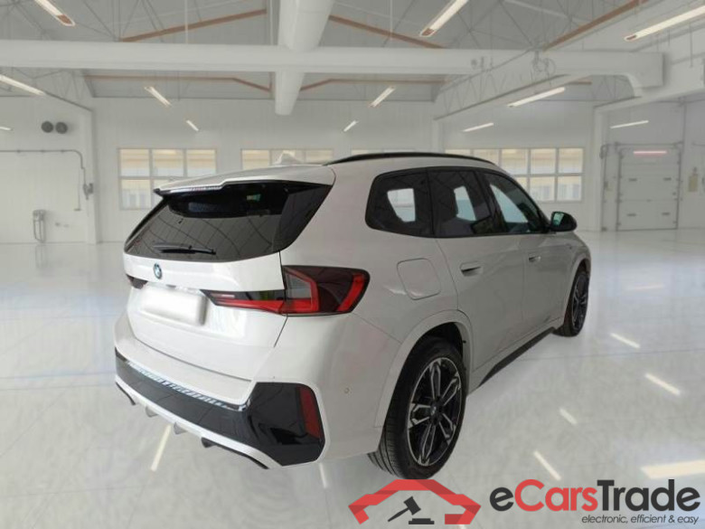 BMW X1 / 2022 / 5P / SUV SDRIVE 18D MSPORT DCT #2