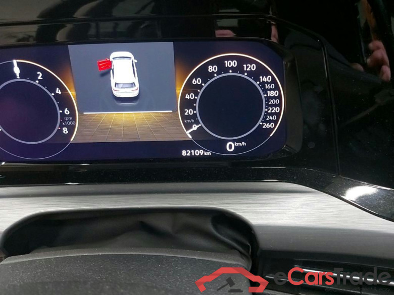 VOLKSWAGEN - VW  GOLF 1.4 eHybrid  204PK Style With Climatic & Navigation & Heated Electric Seats & Cruise Control & Park Sensors Front & Rear   * HYBRID * #5