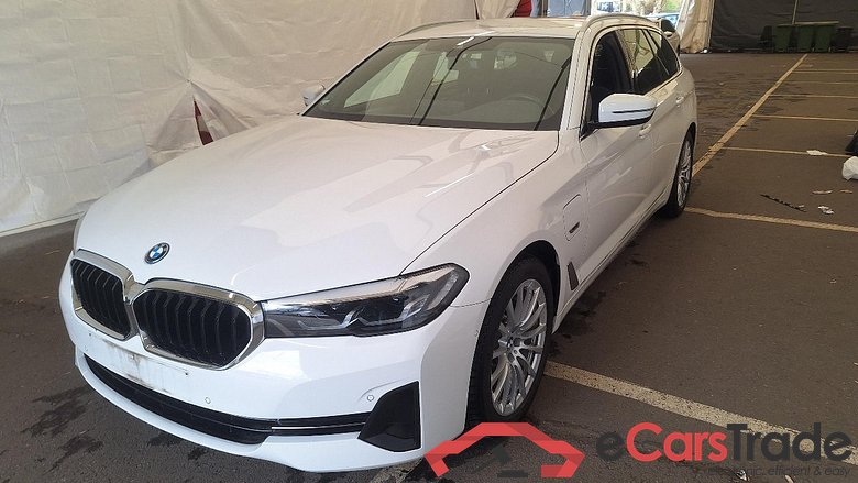 Baureihe 5 Touring 530 e 2.0 215KW AT8 E6d