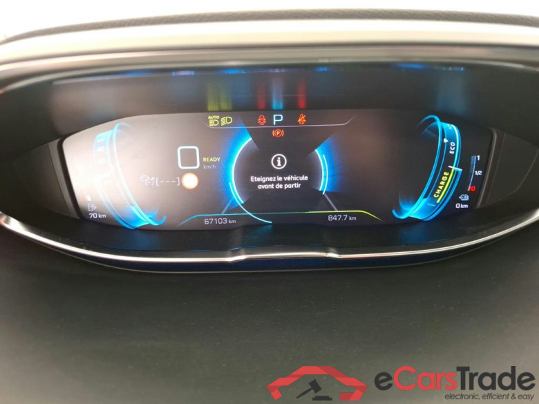 PEUGEOT 3008 / 2020 / 5P / SUV 1.6 HYBRID 225 E-EAT8 GT Pack #6