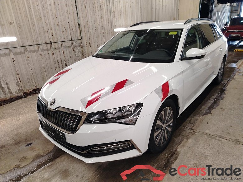 Superb Combi Ambition iV 1.4 TSI Hybrid 160KW AT6 E6d