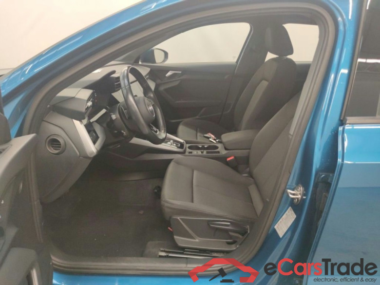 AUDI A3 SPORTBACK DIESEL - 2020 30 TDi 116hp Business Edition Attraction S tronic 5d (BE version) #3