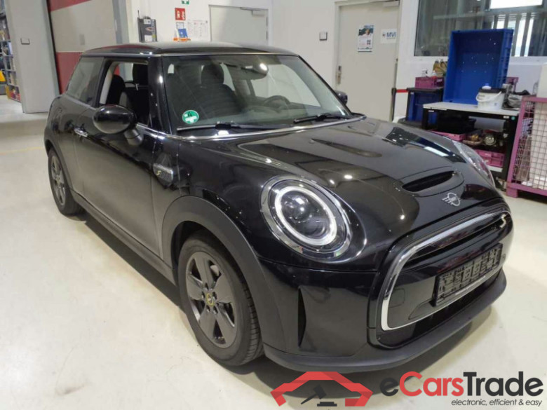 MINI Mini 3-trg. (F56)(2013->) DE - LimS3 SE, Cooper SE Essential Trim, (Facelift 2) 2021 - 2023 #1