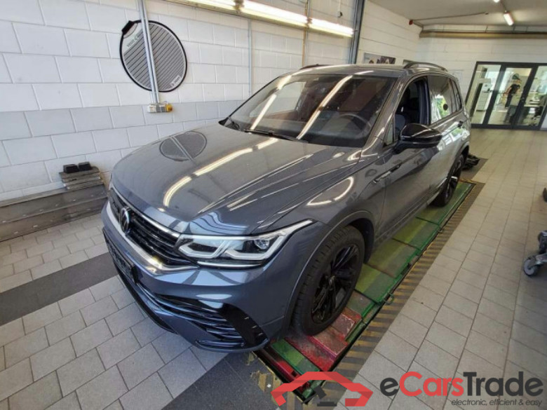 Volkswagen Tiguan (AX1)(07.2020->2024) DE - SUV5 2.0 TSI BMT/Start-Stopp EU6d, R-Line 4Motion OPF (EURO 6d), (Facelift)