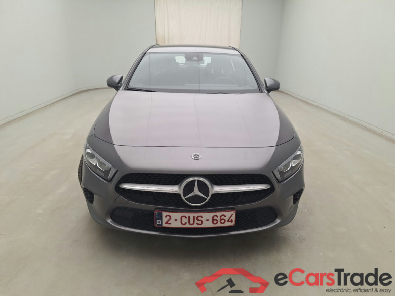 Mercedes, A-Class '18 PHEV, Mercedes-Benz A-Klasse A 250 e Business Line 5d #1