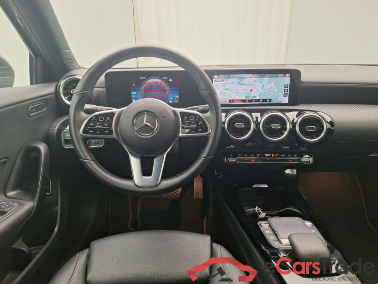 Mercedes, A-Class '18 PHEV, Mercedes-Benz A-Klasse A 250 e Business Line 5d #6