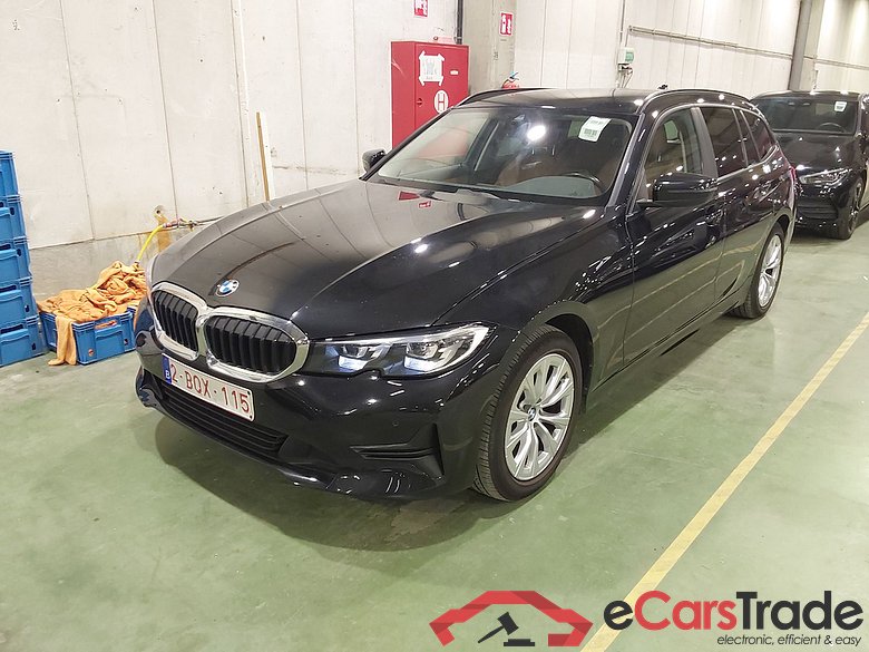 BMW 3 TOURING - 2019 318iA OPF