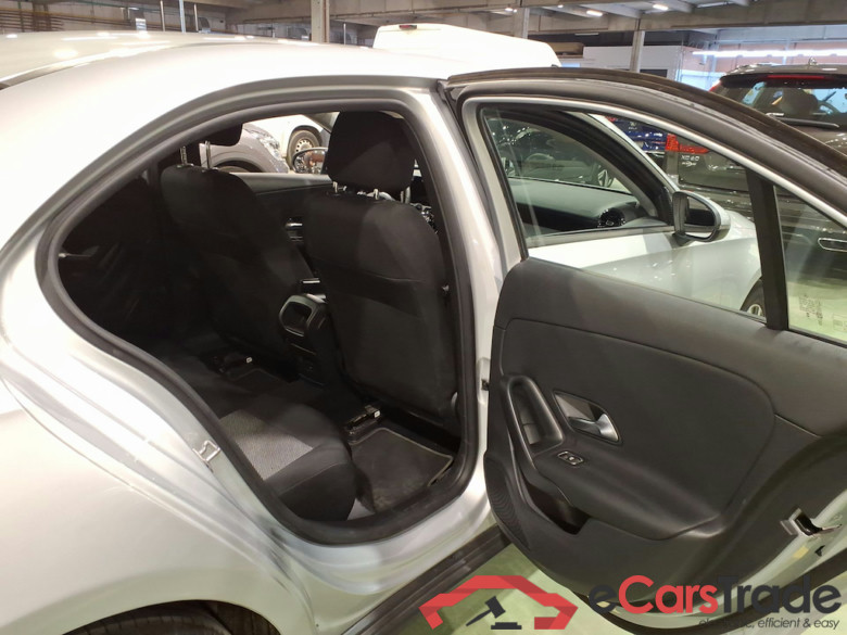 MERCEDES-BENZ A-Klasse 2.0 A 180 D BUSINESS SOLUTION DCT #5