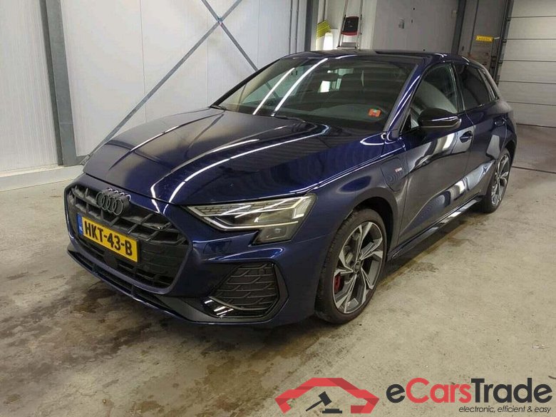 AUDI A3 Sportback 45 TFSI e S edt Comp