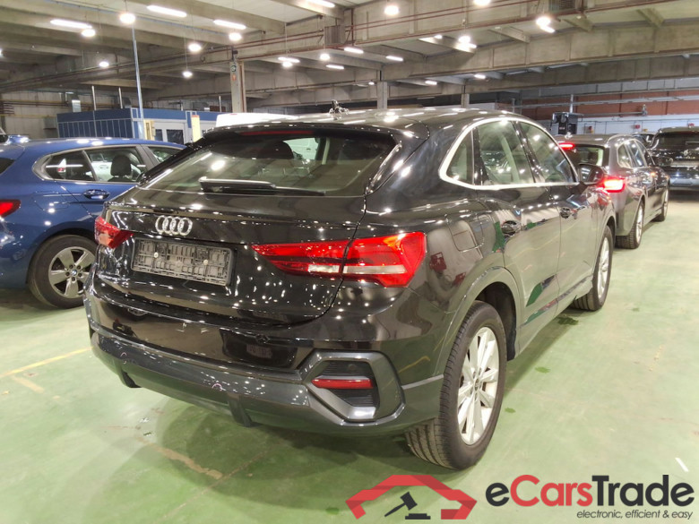 AUDI Q3 Sportback 35 TDI Aut. LED Virtual Navi 1/2 Sport-Leather-Alcantara Sonos Ambient Klima PDC ... #3