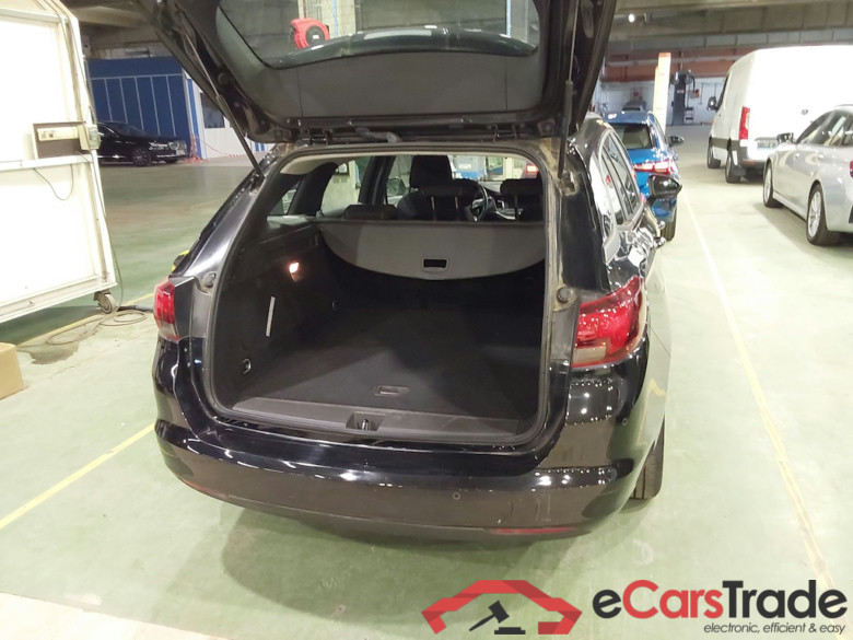 OPEL ASTRA SPORTS TOURER DIESEL - 2 1.5 Turbo D Edition S-S #3