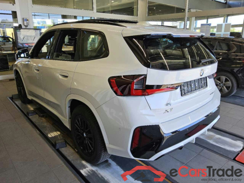 BMW X1 (U11)(2022->) DE - SUV5 sDrive 20i Mild-Hybrid EU6d, sDrive M Sport OPF, 2022 - 2024 #4
