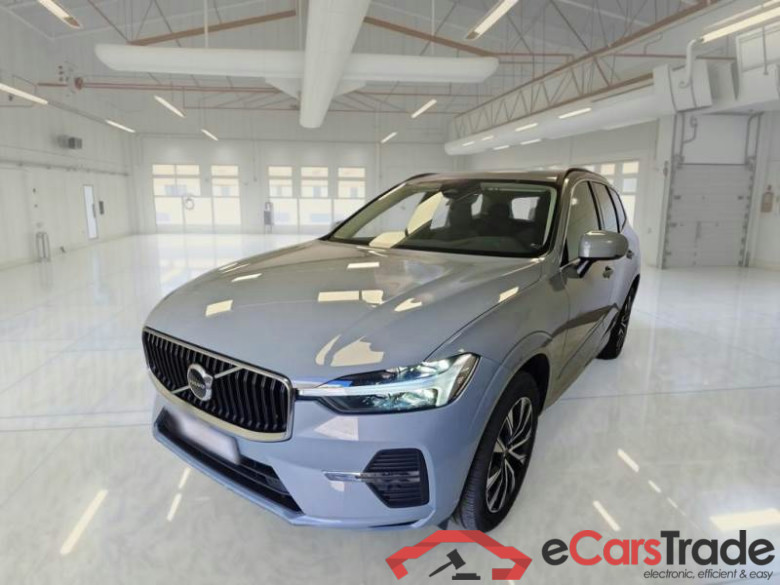 VOLVO XC60 / 2021 / 5P / SUV B4 D AUTOMATICO CORE #1
