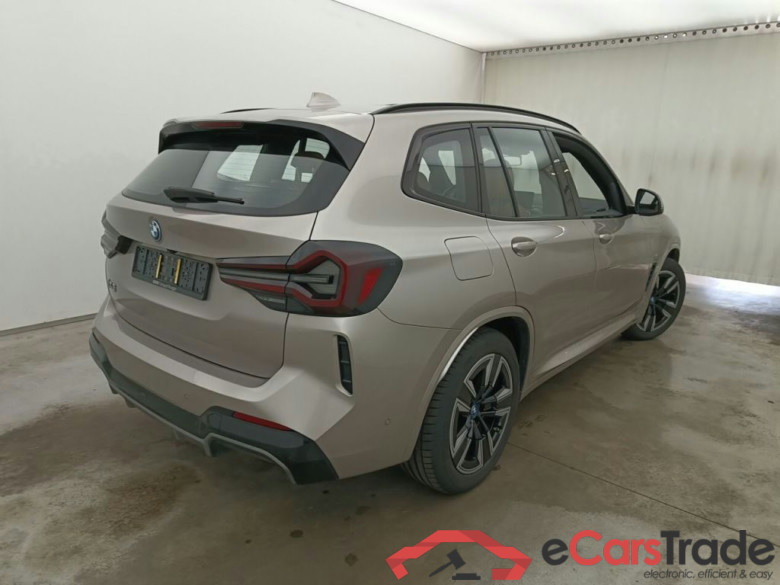 BMW iX3 iX3 5d #4