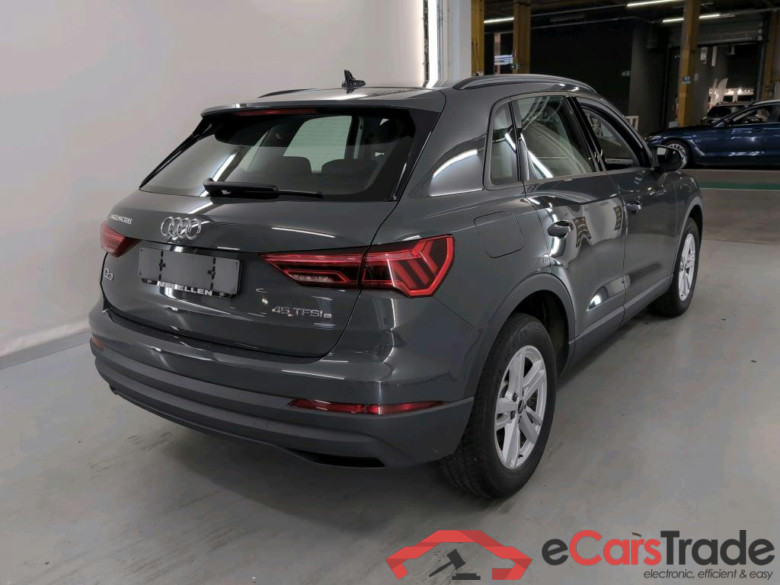 AUDI Q3 1.4 45 TFSI E S TRONIC #4