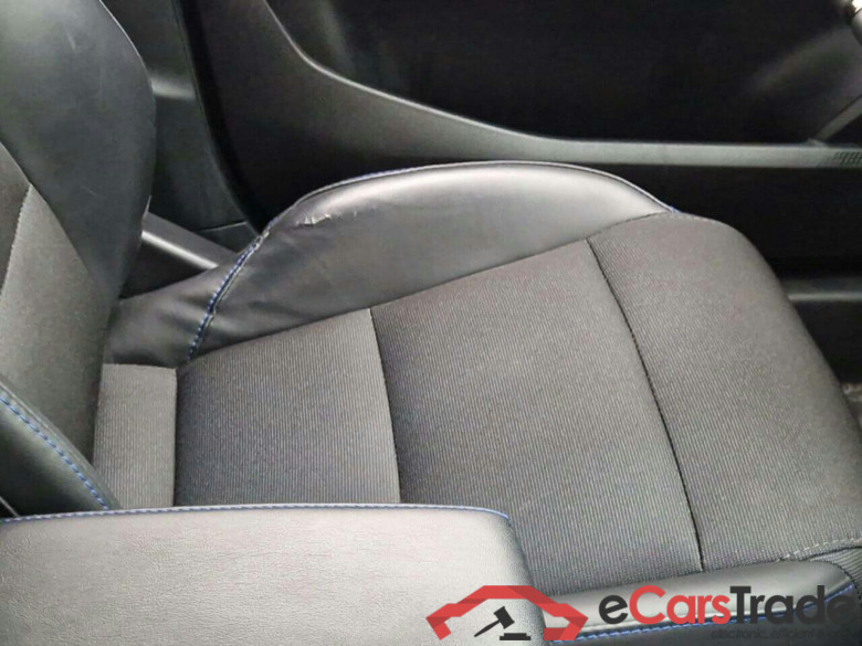 MG 4 ELECTRIC LUXURY 64 KWH #6