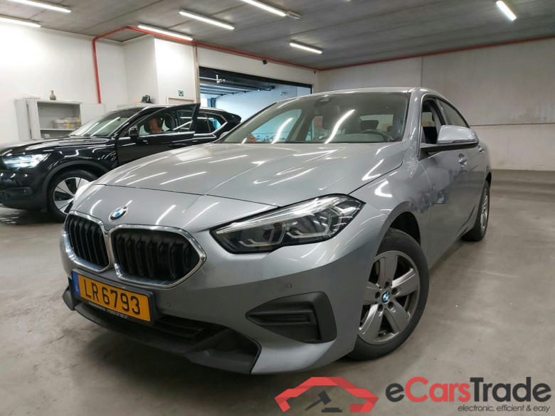 BMW - BMW 2 GRAN COUPE 218iA 136PK Business Edition Advantage & Pack Business & PDC Front & Rear  * PETROL *