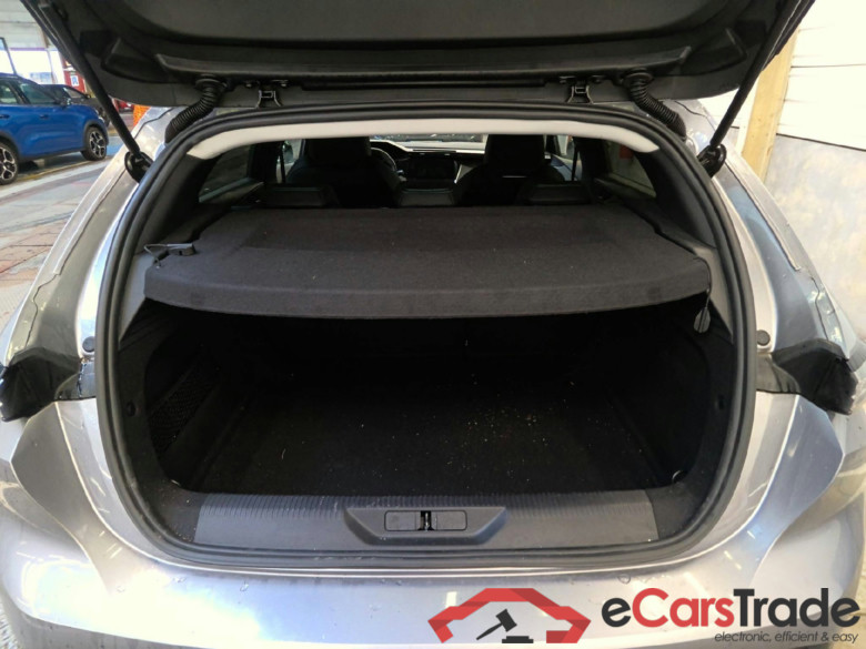 Peugeot 308 Allure Hybrid 136 e-DCS6 #3