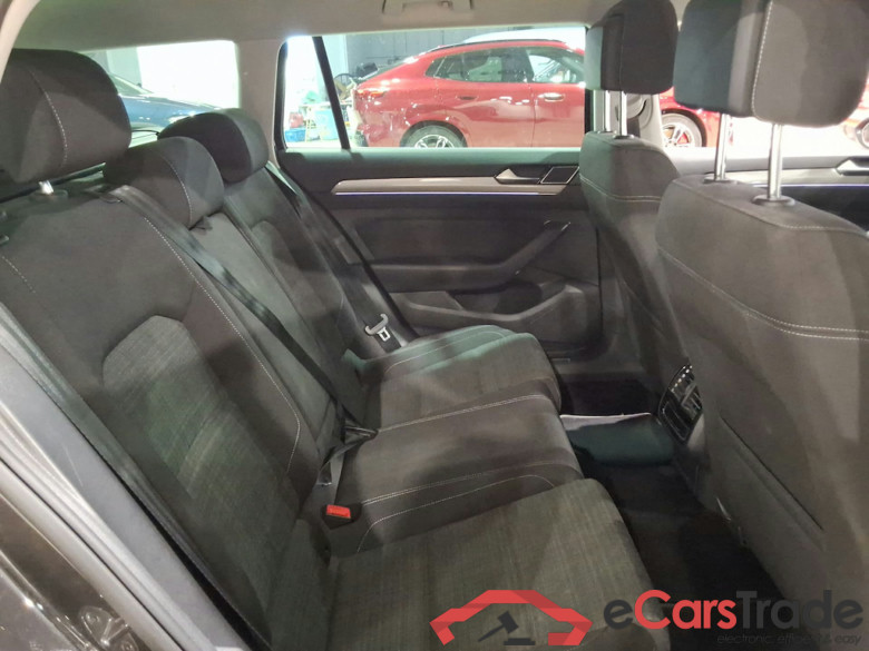 VOLKSWAGEN PASSAT VARIANT 2.0 TDI 90KW MSQ VARIANT STYLE BUSINESS #5