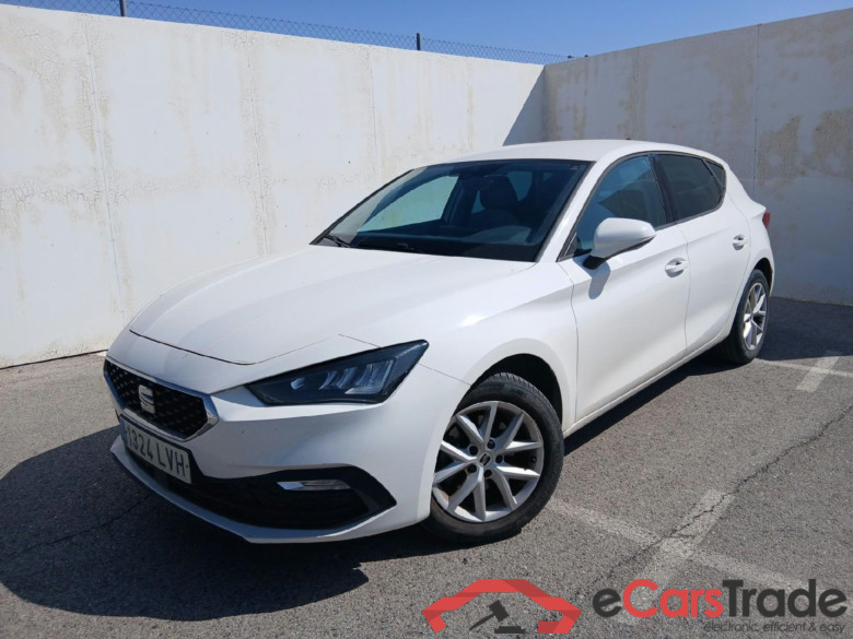 SEAT Nuevo León / 2020 / 5P / berlina con portón 2.0 TDI 85kW S&S Style Go (AC2) #1