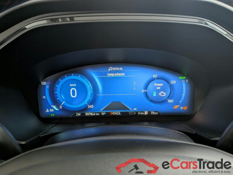 FORD Kuga 2.5 PHEV ST-Line #6