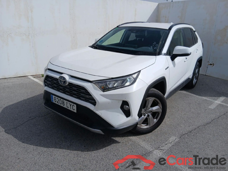 TOYOTA Rav4 / 2018 / 5P / todoterreno 2.5l 220H Advance #1