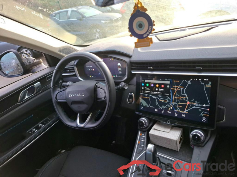 Lynk Co 01 1.5i Plug-In Hybrid Aut. LED Pano Virtual ACC Navi Infinity KeylessGo Camera 360 Klima PDC ... #4