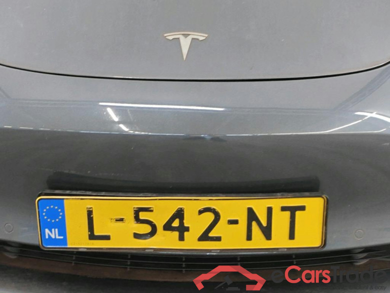 Tesla Model 3 Standard Range Plus RWD 4d #5