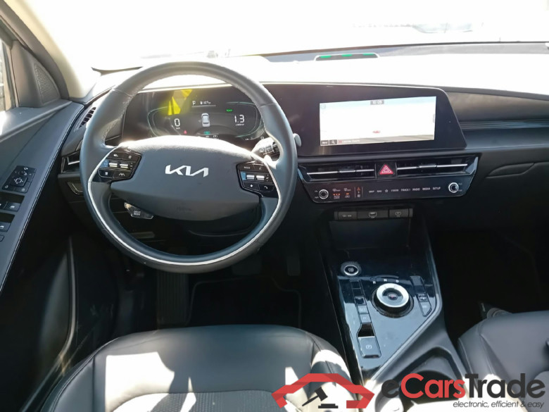 KIA Niro / 2022 / 5P / crossover 1.6 GDi PHEV 135kW (183CV) Drive #3