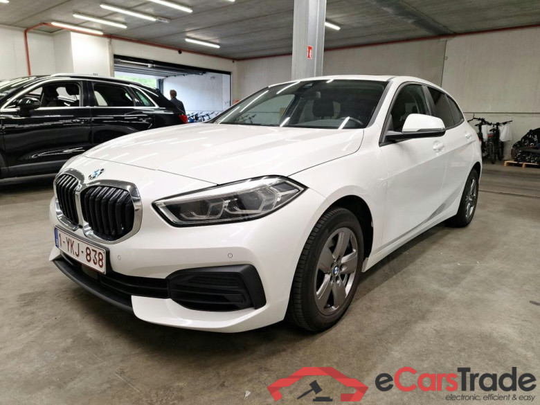 BMW - BMW 1 HATCH 118iA 140PK Business Edition Advantage Pack Business & Travel & Light Pack & PDC Front & Rear & Pano Roof  * PETROL *