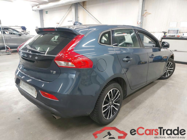 Volvo V40 1.5 T3 LED Navi 1/2 Leather Klima PDC ... #2