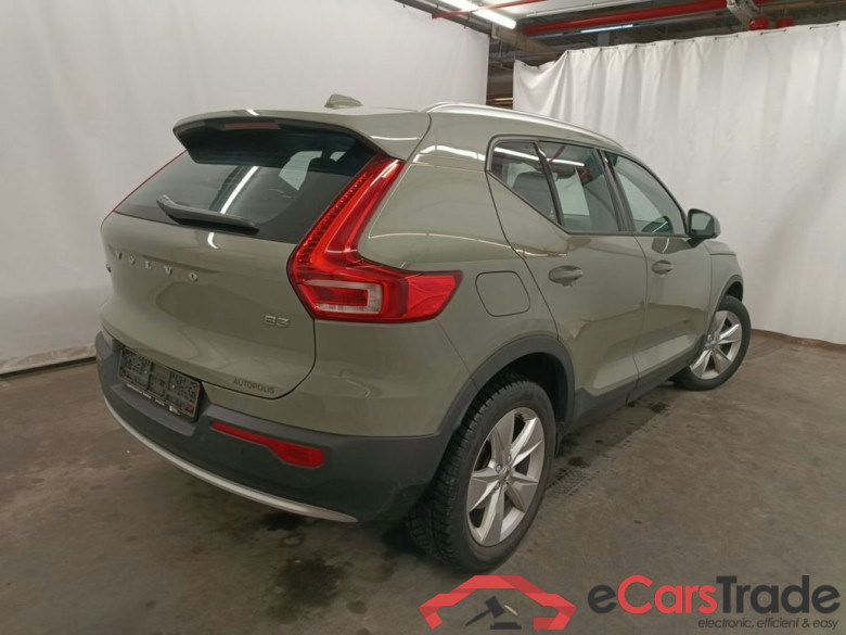 Volvo XC40 B3 Core DCT 5d #2