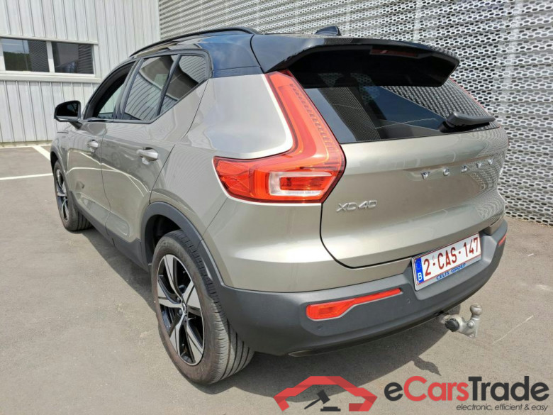 VOLVO XC40 1.5 T4 PHEV R-DESIGN DCT #3