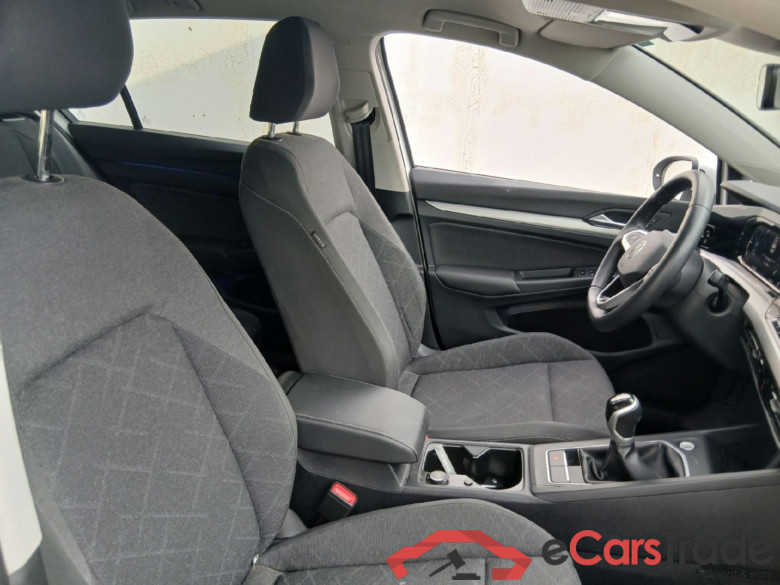 VOLKSWAGEN Golf / 2020 / 5P / berlina con portón Life 2.0 TDI 85kW (115CV) #6