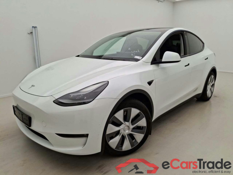 Tesla Model Y Dual Motor Long Range Autopilo #1