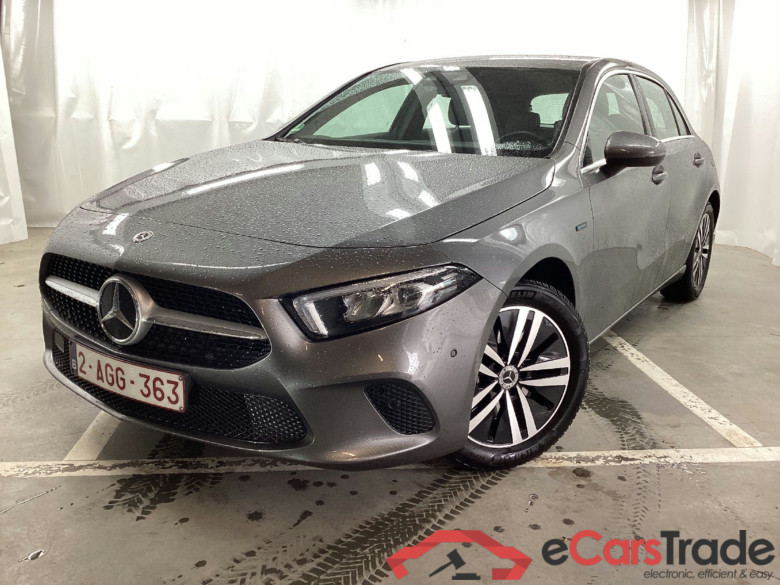Mercedes, A-Class '18, Mercedes-Benz A-Klasse A 250 e Business Solution 5 #2